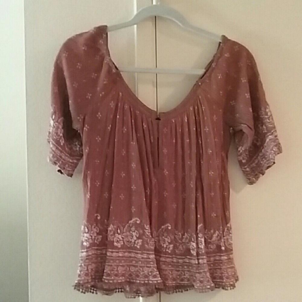 Top - Picture 2 of 2